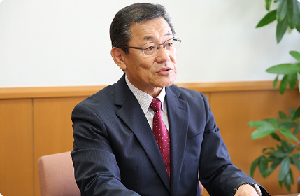 山本幸治